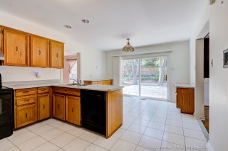 28 Cobblestone Dr, Thornhill, ON L3T 4E4, Canada, ,  