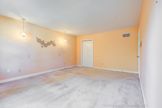 28 Cobblestone Dr, Thornhill, ON L3T 4E4, Canada, ,  