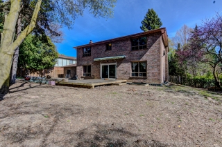 28 Cobblestone Dr, Thornhill, ON L3T 4E4, Canada, ,  