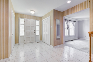 28 Cobblestone Dr, Thornhill, ON L3T 4E4, Canada, ,  