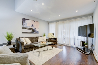 221 Milestone Crescent, Aurora, ON L4G 3M2, Canada, ,  