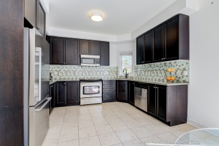 37 Santa Amato Crescent, Thornhill, ON L4J 0E9, Canada, ,  