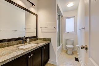 37 Santa Amato Crescent, Thornhill, ON L4J 0E9, Canada, ,  