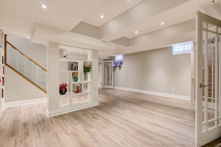 37 Santa Amato Crescent, Thornhill, ON L4J 0E9, Canada, ,  