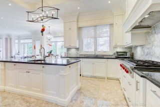 37 Chatfield Dr, North York, ON M3B 1K6, Canada, ,  