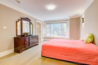 37 Chatfield Dr, North York, ON M3B 1K6, Canada, ,  