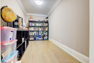 37 Chatfield Dr, North York, ON M3B 1K6, Canada, ,  