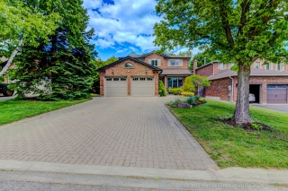 42 Lanewood Dr, Aurora, ON L4G 4T8, Canada, ,  
