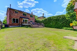 42 Lanewood Dr, Aurora, ON L4G 4T8, Canada, ,  