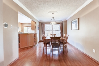 42 Lanewood Dr, Aurora, ON L4G 4T8, Canada, ,  