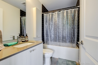 Unit 305-2799 Kingston Rd, Scarborough, ON M1M 0E3, Canada, ,  