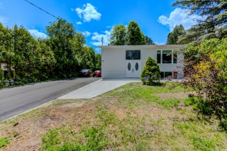 20 Haida Dr, Aurora, ON L4G 3C7, Canada, ,  