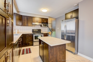3999 Bishopstoke Ln, Mississauga, ON L4Z 1H9, Canada, ,  