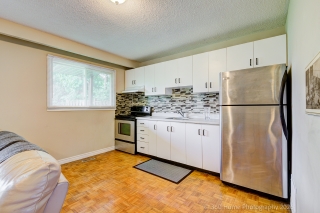 3999 Bishopstoke Ln, Mississauga, ON L4Z 1H9, Canada, ,  