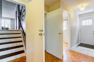 3999 Bishopstoke Ln, Mississauga, ON L4Z 1H9, Canada, ,  