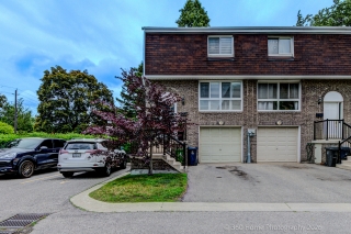 Unit 32-625 Rathburn Rd, Etobicoke, ON M9C 3T5, Canada, ,  