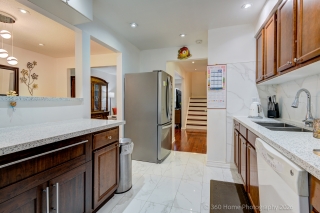 Unit 32-625 Rathburn Rd, Etobicoke, ON M9C 3T5, Canada, ,  