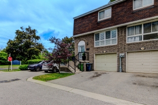 Unit 32-625 Rathburn Rd, Etobicoke, ON M9C 3T5, Canada, ,  