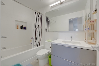 Unit 305-603 Regan Ave, Coquitlam, BC V3J 0K2, Canada, ,  