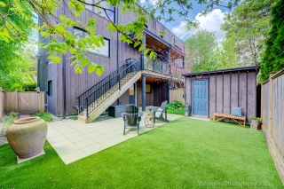 1043 E 16th Ave, Vancouver, BC V5T 2W2, Canada, ,  