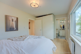 1043 E 16th Ave, Vancouver, BC V5T 2W2, Canada, ,  