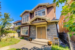 3345 Monmouth Ave, Vancouver, BC V5R 5R7, Canada, ,  
