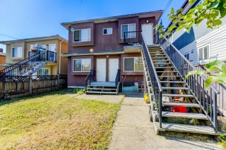3345 Monmouth Ave, Vancouver, BC V5R 5R7, Canada, ,  