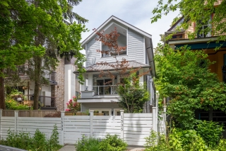 1535 E 5th Ave, Vancouver, BC V5N 1L6, Canada, ,  