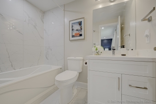142 Greenbelt Crescent, Richmond Hill, ON L4C 5R8, Canada, ,  