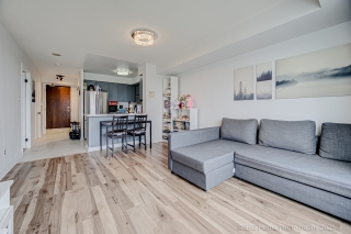 Unit 817-51 Baffin Ct, Richmond Hill, ON L4B 4P6, Canada, ,  