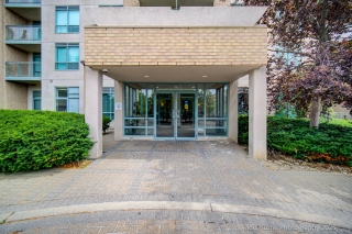 Unit 817-51 Baffin Ct, Richmond Hill, ON L4B 4P6, Canada, ,  