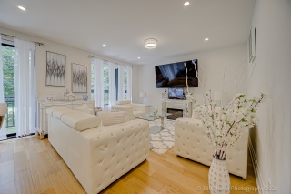 238 Renforth Dr, Etobicoke, ON M9C 2K9, Canada, ,  