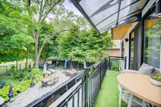 238 Renforth Dr, Etobicoke, ON M9C 2K9, Canada, ,  