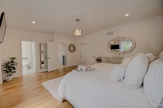 238 Renforth Dr, Etobicoke, ON M9C 2K9, Canada, ,  