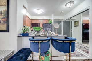 Unit 1706-225 Sherway Gardens Rd, Etobicoke, ON M9C 0A3, Canada, ,  