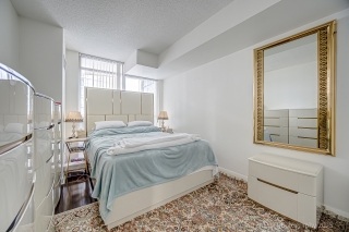 Unit 1706-225 Sherway Gardens Rd, Etobicoke, ON M9C 0A3, Canada, ,  