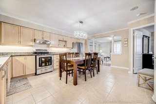 Unit 311-2500 Rutherford Rd, Concord, ON L4K 5N7, Canada, ,  