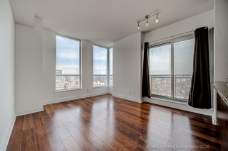 Unit 1602-83 Redpath Ave, Toronto, ON M4S 0A2, Canada, ,  