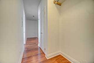 Unit 1602-83 Redpath Ave, Toronto, ON M4S 0A2, Canada, ,  