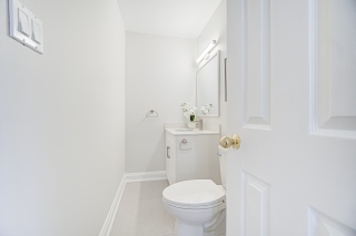 10 Holm Crescent, Thornhill, ON L3T 5J3, Canada, ,  