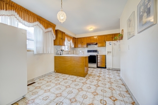 115 Glen Shields Ave, Concord, ON L4K 1S9, Canada, ,  