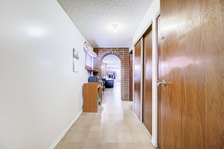 115 Glen Shields Ave, Concord, ON L4K 1S9, Canada, ,  