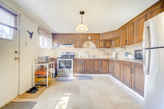 115 Glen Shields Ave, Concord, ON L4K 1S9, Canada, ,  