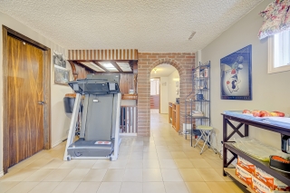 115 Glen Shields Ave, Concord, ON L4K 1S9, Canada, ,  