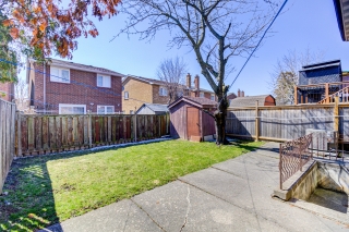 115 Glen Shields Ave, Concord, ON L4K 1S9, Canada, ,  