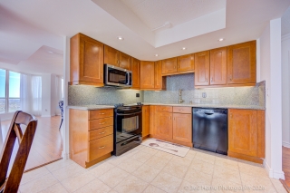 Unit 1811-55 Kingsbridge Garden Cir unit 1811, Mississauga, ON L5R 1Y1, Canada, ,  
