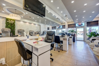 1500 Upper Middle Rd W, Oakville, ON L6M 3G3, Canada, ,  