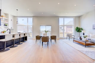 26 Valleywest Rd, Brampton, ON L6P 4R5, Canada, ,  