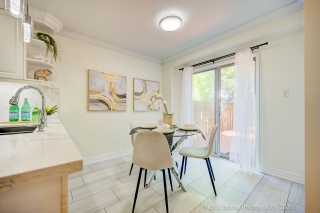 423 Levanna Ln, Oakville, ON L6H 6B8, Canada, ,  