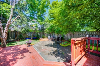 423 Levanna Ln, Oakville, ON L6H 6B8, Canada, ,  